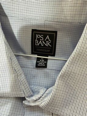 Jos. A. Bank Men’s Light Blue Traveler Dress Shirt